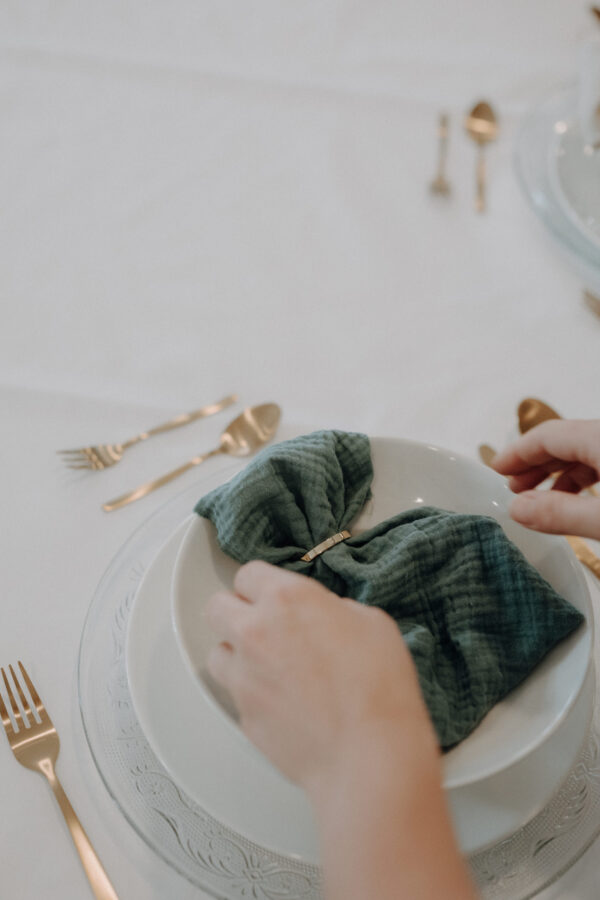 Musselinserviette salbeigrün