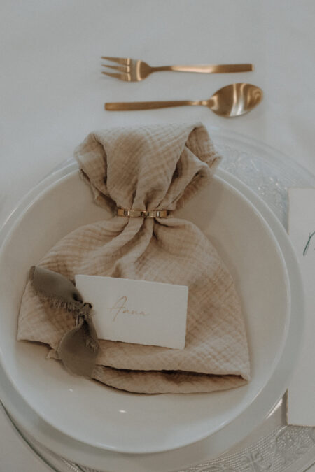 Musselin-Serviette beige